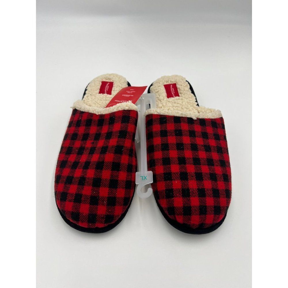 Brand New‎ Wondershop Buffalo Plaid Slippers Red & Black Size XLarge